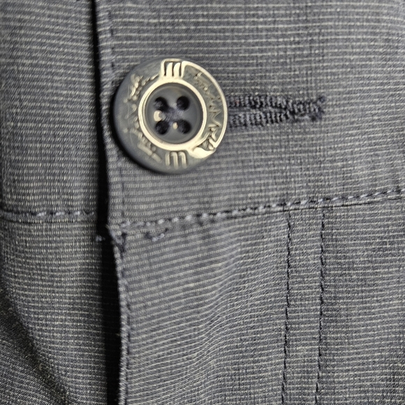 Travis Mathew Men's Blue Shorts Size 38 - Picture 3 of 6